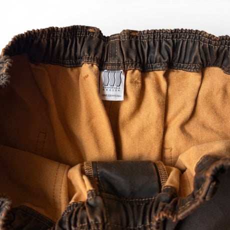 COMFORTABLE REASON / Botanical Wax Aging Shorts
