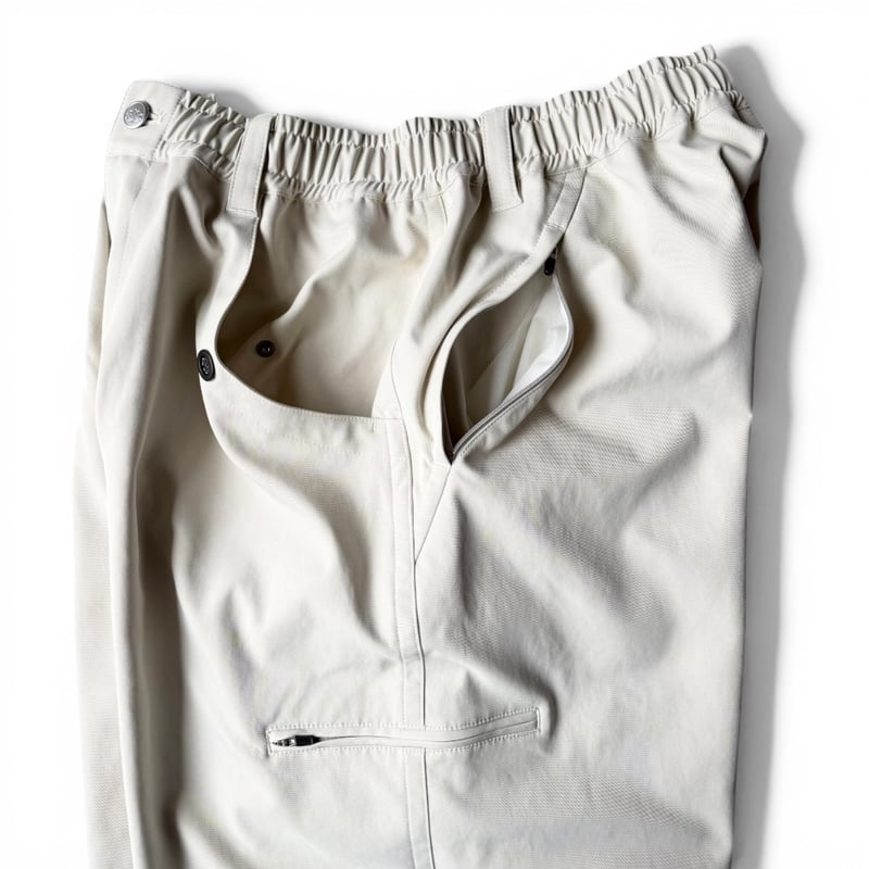 rajabrooke / CHINO STRETCH SHORTS | FLUTTER