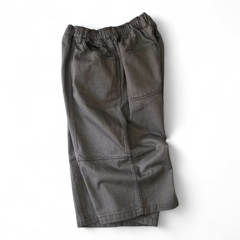 COMFORTABLE REASON / Denim Baggy Shorts | FLUTTER