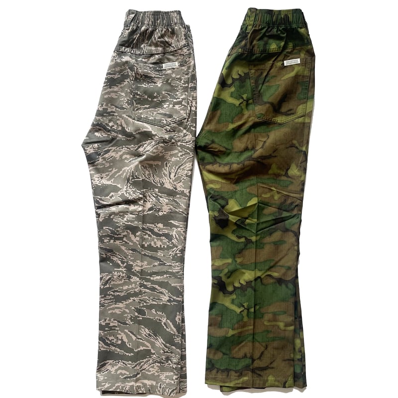 COMFORTABLE REASON / Camo DOC Slacks | FLUTTER