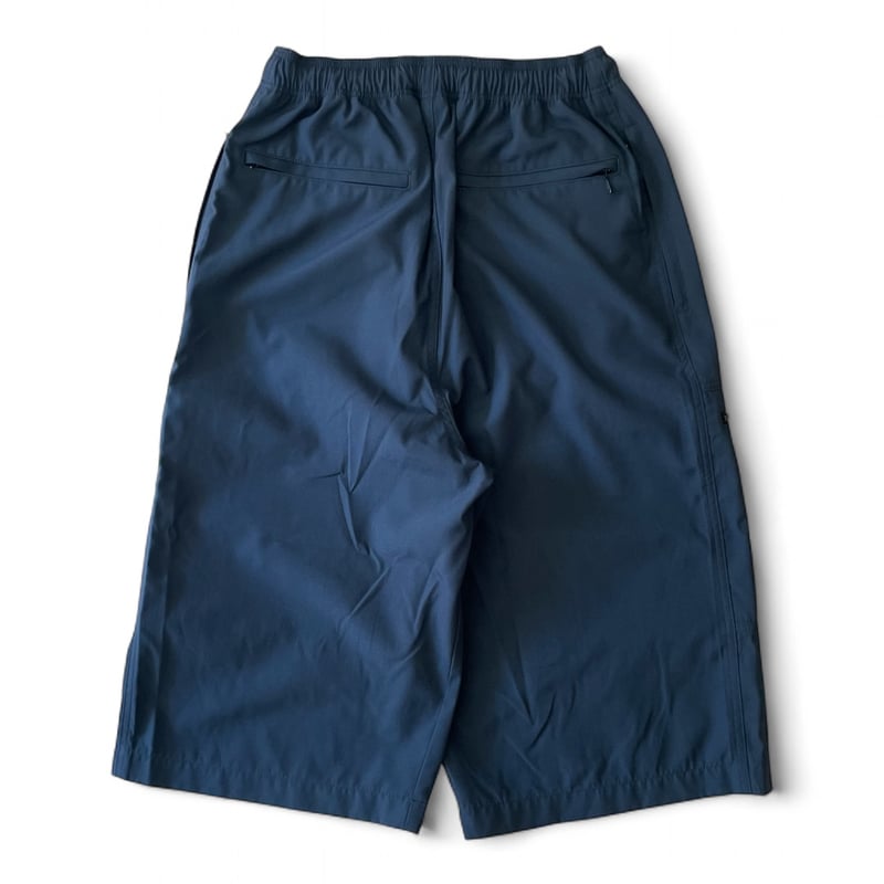 COMFORTABLE REASON / Cropped Shorts | FLUTTER