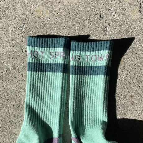 FLUTTER / FRONT MARK CREW SOCKS