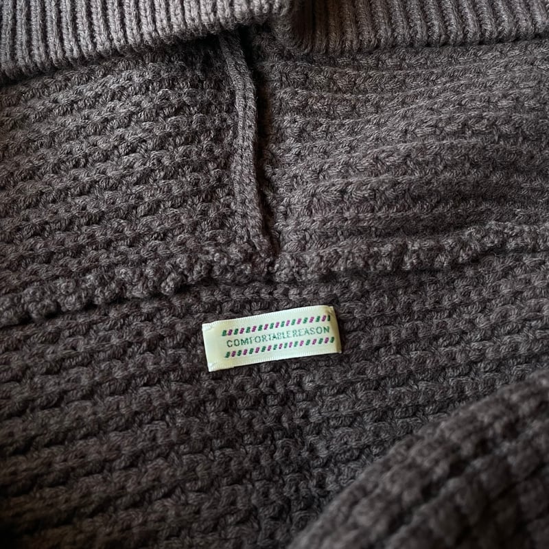 COMFORTABLE REASON / Waffle Hood Scarf | FLUTTER