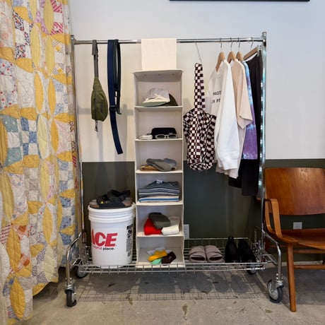 MILITARY / British 6 Compartment Closet