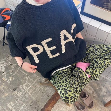 MacMahon Knitting Mills / BIG-S/S Crew Neck Knit-PEACE