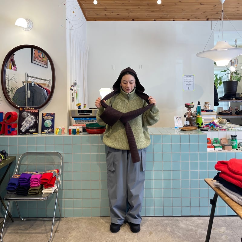 COMFORTABLE REASON / Waffle Hood Scarf | FLUTTER