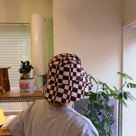 PHEENY / Checkered Bucket Hat