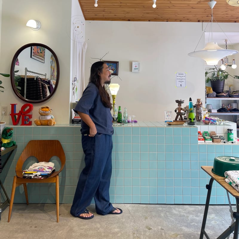 COMFORTABLE REASON / Reactive Dyed Denim | FLUTTER