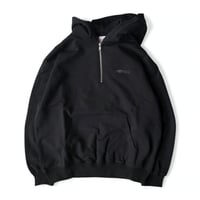 SAYHELLO / Slap Logo Harf-Zip Hoodie