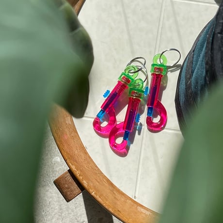 DEAD STOCK ACCESSORIES / 80s PLASTIC KEY RING