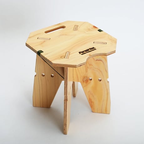 Peregrine Design Factory / RABBIT STAND