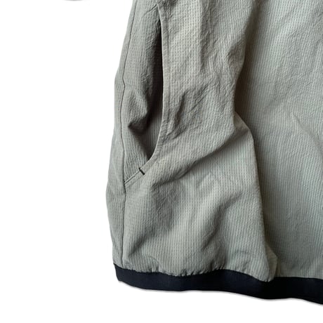rajabrooke / BERGUNA OCTA PULLOVER