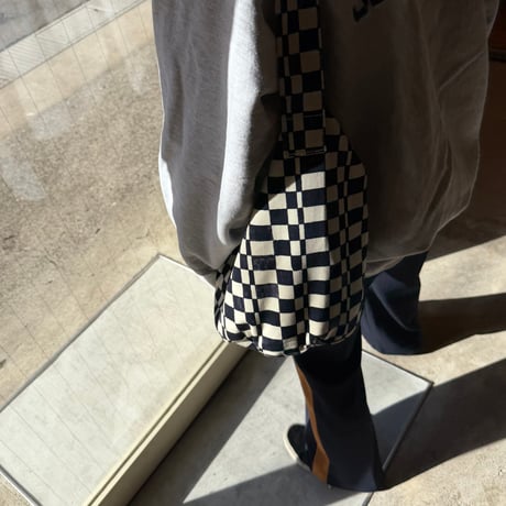 PHEENY / Checkered Bucket Tote Bag