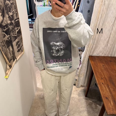 FLUTTER / MANTRA SWEAT-SHIRT