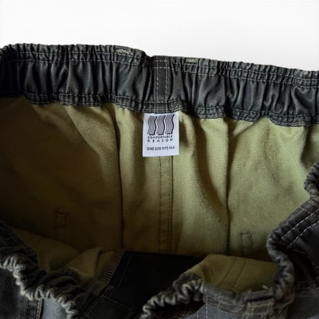 COMFORTABLE REASON / Botanical Wax Aging Shorts
