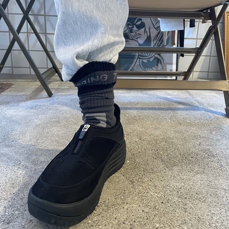 FLUTTER / FRONT MARK CREW SOCKS