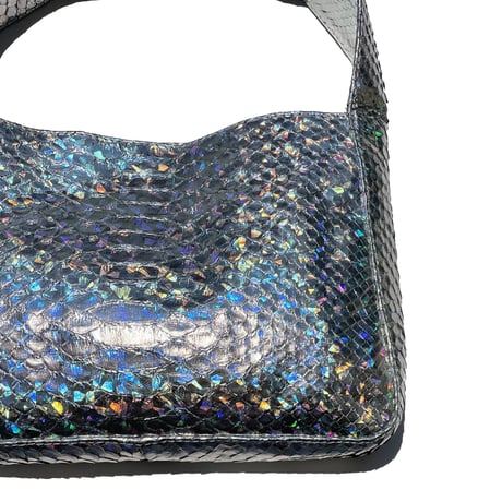 FLUTTER / Aurora Python Bag
