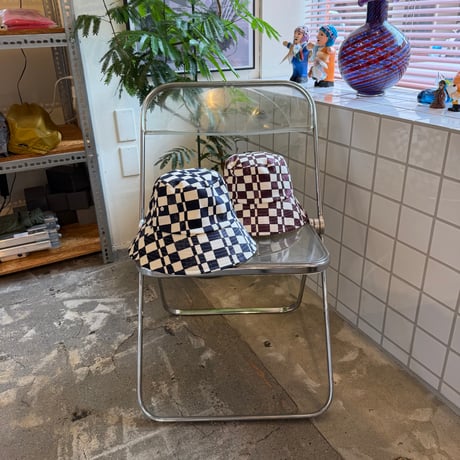 PHEENY / Checkered Bucket Hat