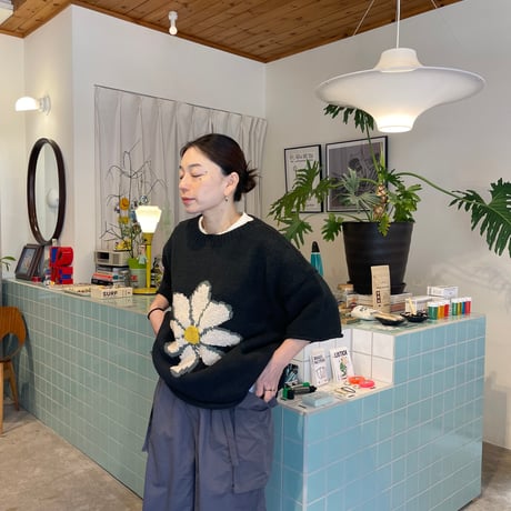 MacMahon Knitting Mills / BIG-S/S Crew Neck Knit-Flower