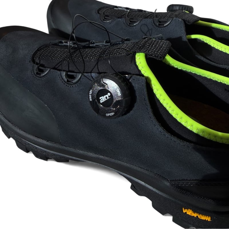 pg / OLIVER | FLUTTER