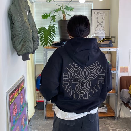 SAYHELLO / Slap Logo Harf-Zip Hoodie