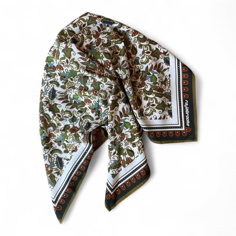 rajabrooke batik furoshiki 超撥水加工　希少 rajabrooke / ASIAN BATIK FUROSHIKI | FLUTTER