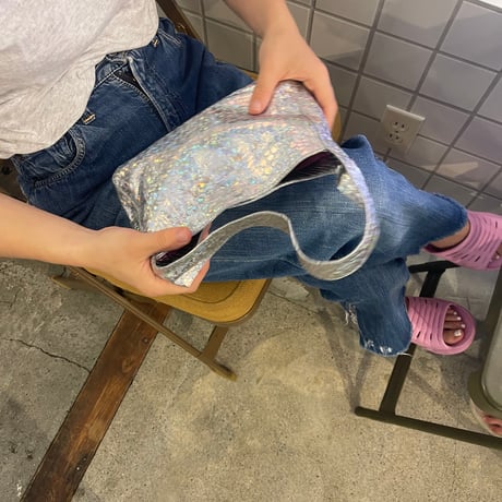 FLUTTER / Aurora Python Bag