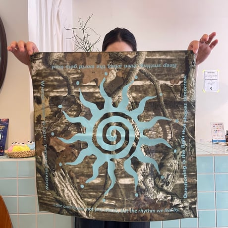 FLUTTER / Spiral SUN Bandana