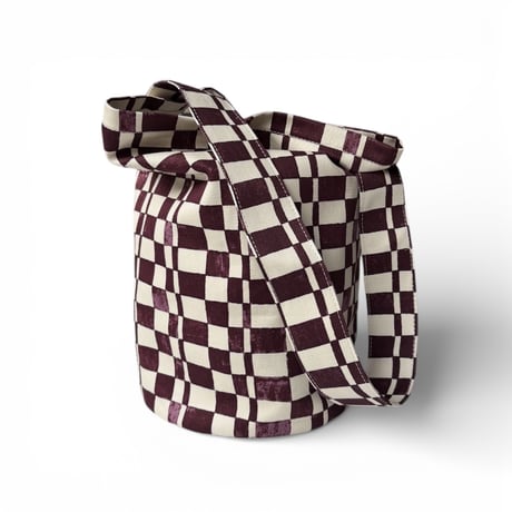 PHEENY / Checkered Bucket Tote Bag
