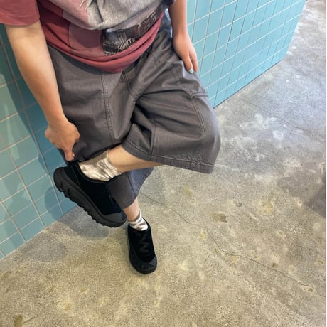 COMFORTABLE REASON / Denim Baggy Shorts