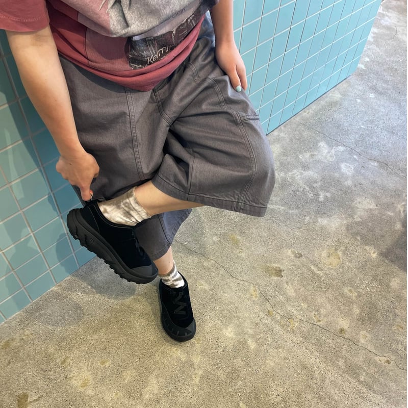 COMFORTABLE REASON / Denim Baggy Shorts | FLUTTER