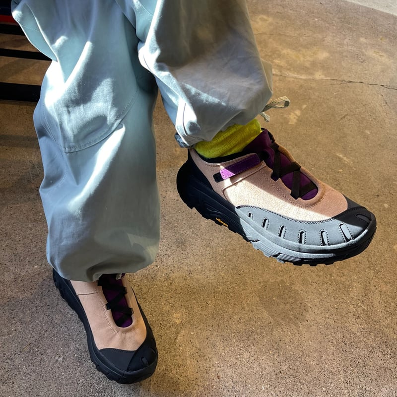 pg / LADYBUG | FLUTTER