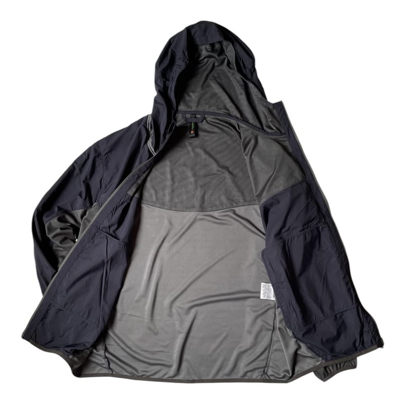 rajabrooke / BERGUNA HOODIE JKT | FLUTTER