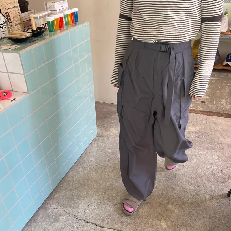 フィーニー　pheeny コットンナイロン ミリタリースカート　マキシ丈 PHEENY/COTTON NYLON DUMP MILITARY SKIRT(WHITE)