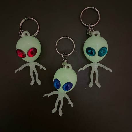 Alien Keychain Glow in the Dark