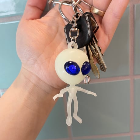 Alien Keychain Glow in the Dark