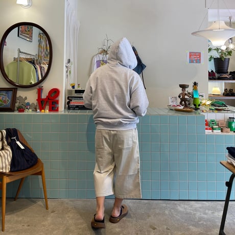 COMFORTABLE REASON / Denim Baggy Shorts