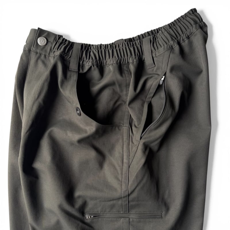 rajabrooke / CHINO STRETCH SHORTS | FLUTTER