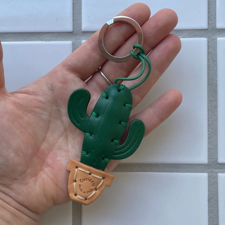 LA CUOIERA / Leather Key Holder CUCTUS