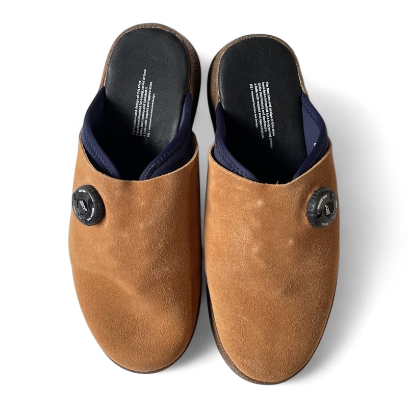 pg / EMPTY | FLUTTER