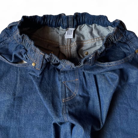 COMFORTABLE REASON / Reactive Dyed Denim