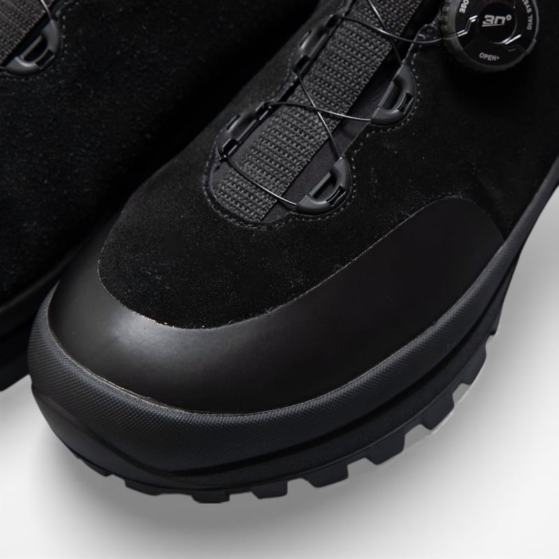 pg / OLIVER | FLUTTER