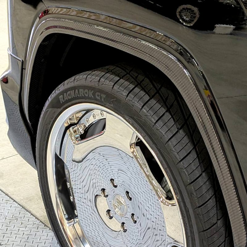 ランクル300系（ZXグレード） 9mmオーバーフェンダーキット FRP