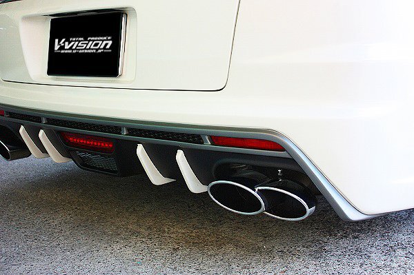 オデッセイ　RB1.2.前期後期対応　ブラック リアスポイラー Amazon | オデッセイ RB1/2 前期 リアウイング - | リアスポイラー