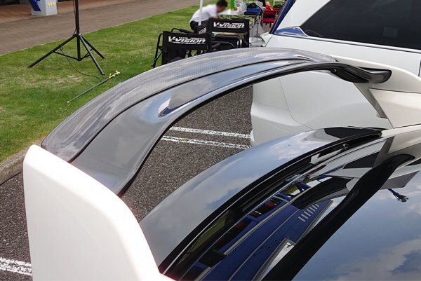 fk8 シビックタイプR純正　スポイラー HONDA シビック タイプR(FK8)純正 リア スポイラー ウィング