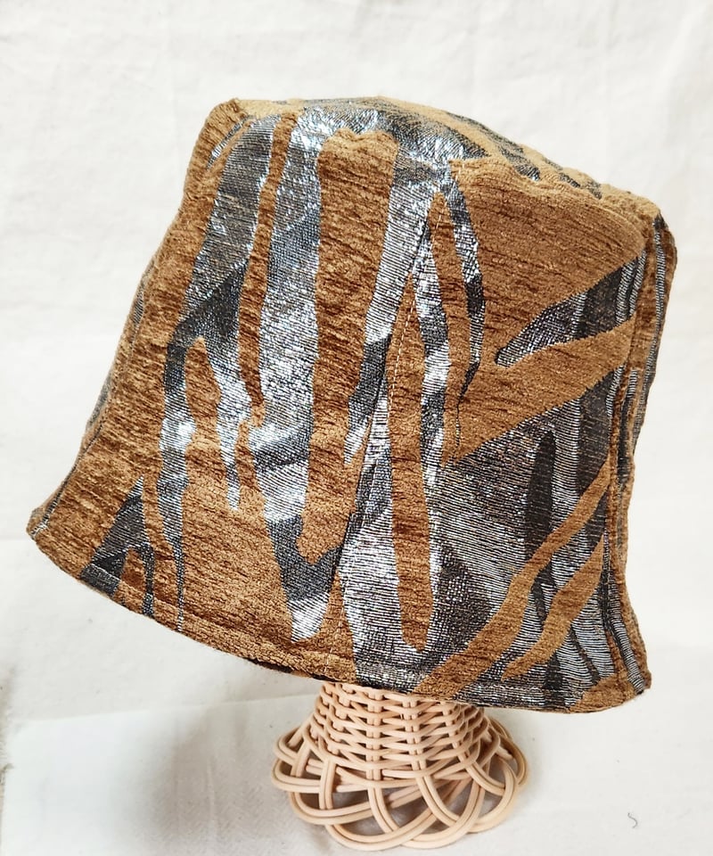 サウナハット☆トラ柄なのにウール(裏ヒョウ柄)1点もの | SAUNA