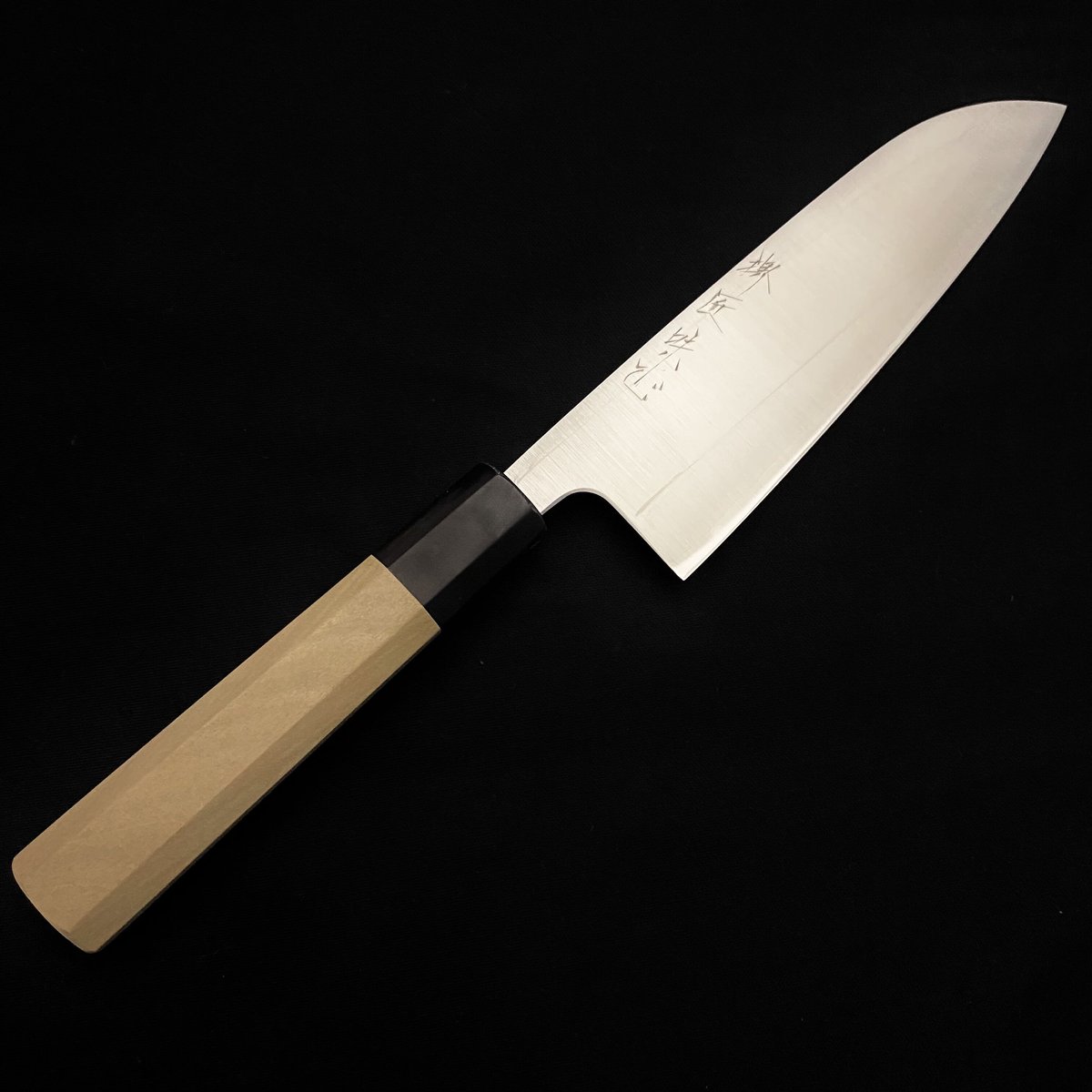 堺匠味正 プロ仕様 銀三 和三徳 165mm 水牛八角柄 堺匠味正 プロ仕様 銀三 和三徳 165mm 水牛八角柄 | YASAN -屋燦-