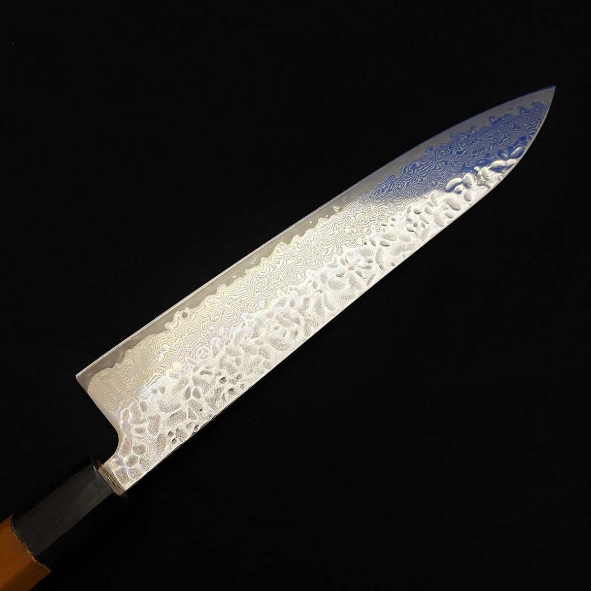 堺匠味正ダマスカス67層槌目 牛刀 刃渡り240mm イチイ水牛六角半丸柄 