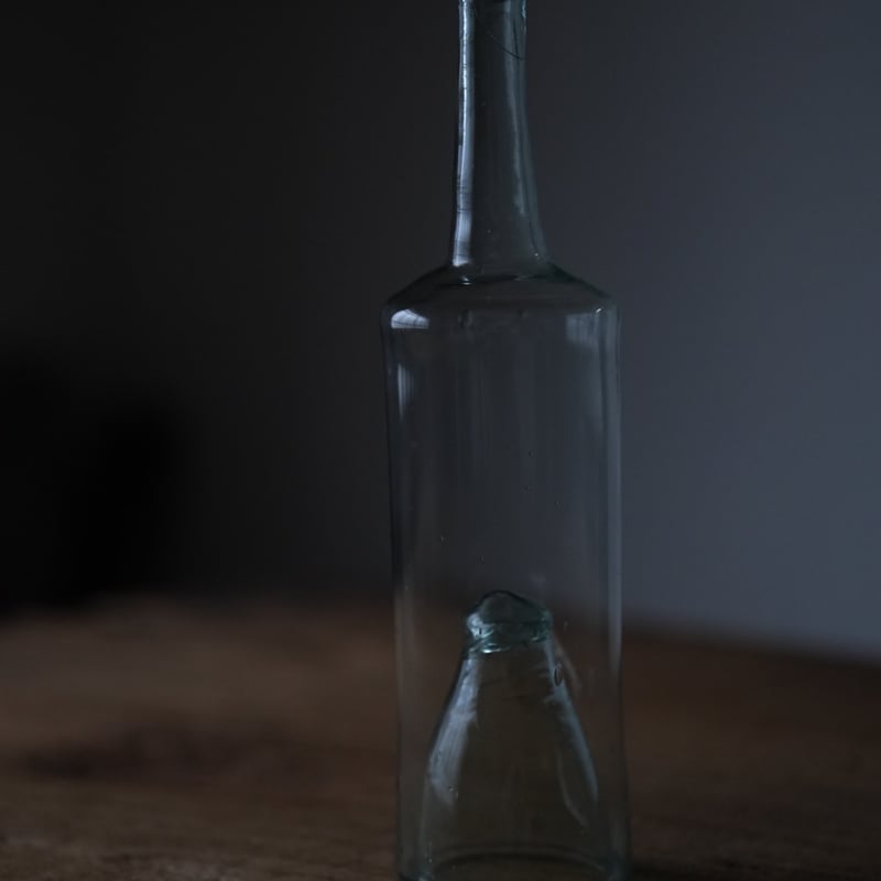 1700年代 手吹きガラスの底上げの香水瓶 薬瓶 / 18世紀・フランス 02