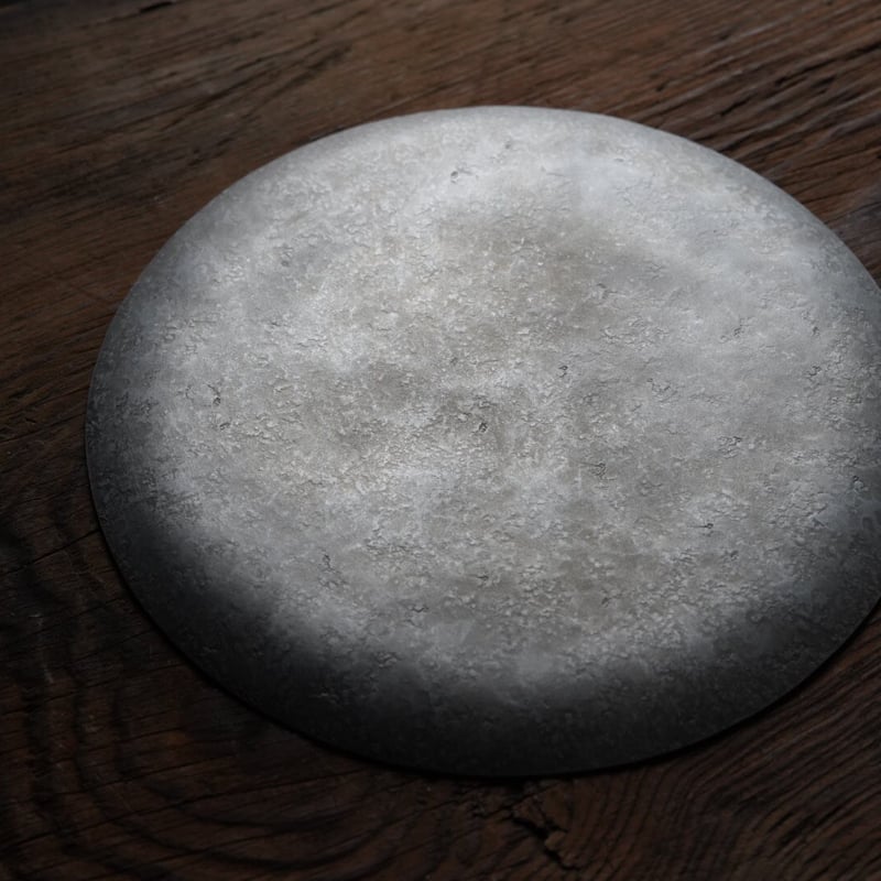 渡辺遼造形作家金工作家アルミニウムお皿と平皿2枚セット